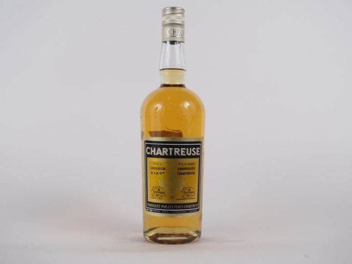 1 BOUTEILLE CHARTREUSE JAUNE TARRAGONE PERIODE 1973-1985