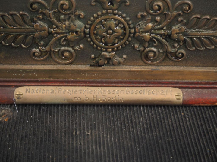 NATIONAL DAYTON OHIO USA.  Caisse enregistreuse métallique américaine 