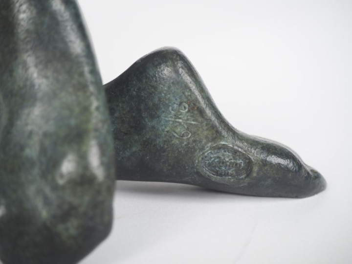 BARRAS.  "jeune fille" Sculpture en bronze numérotée 6/8  Rosini Fonde