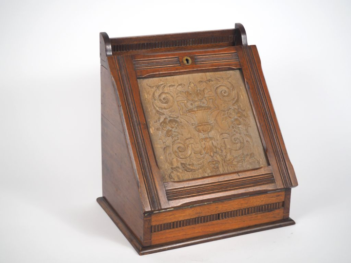 Ecritoire porte courrier calendrier, travail anglais vers 1900 en acaj