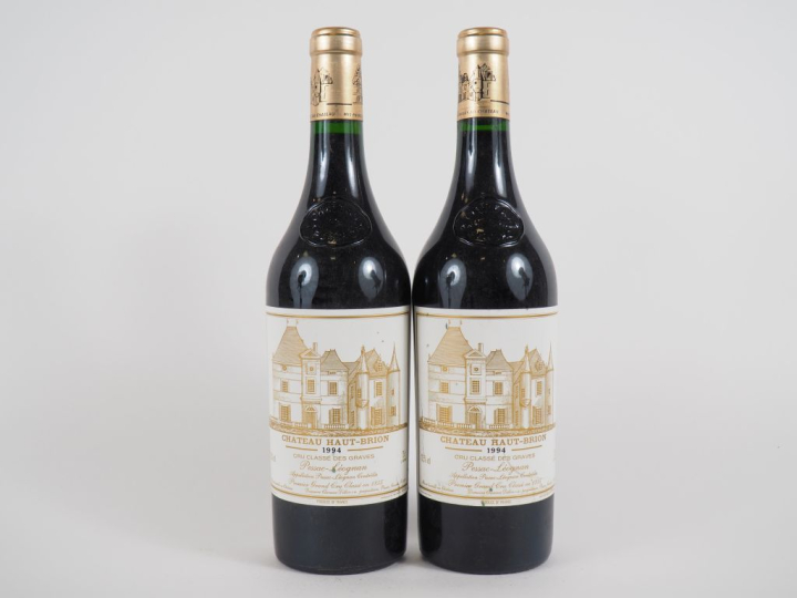 2 BOUTEILLES CHÂTEAU HAUT BRION 1er GCC GRAVES - 1994