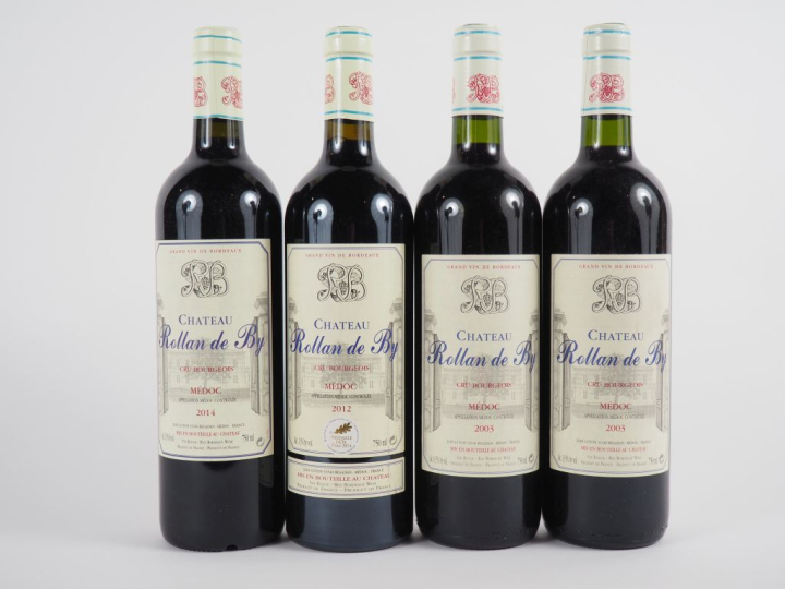 4 BOUTEILLES CHÂTEAU ROLLAN DE BY CB MÉDOC : 2 de 2003/1 de 2012/1 de 
