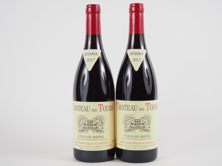 2 BOUTEILLES CHÂTEAU DES TOURS 'RÉSERVE' EMMANUEL REYNAUD - 2017