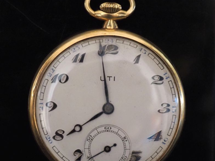 UTI Montre de gousset en ro jaune 750.  Cadran à chiffres arabes pour 