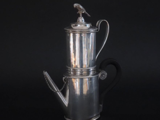 Vente aux enchères Cafetière à deux compartiments fin XVIIIème - début XIXème en argent l