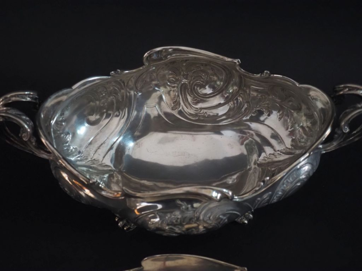 Jardinière de style rocaille en argent 925, poinçon Minerve, à décor d
