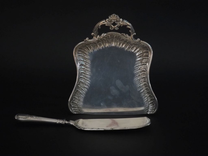 Pelle de table de style Louis XV en argent 925, poinçon Minerve, à déc
