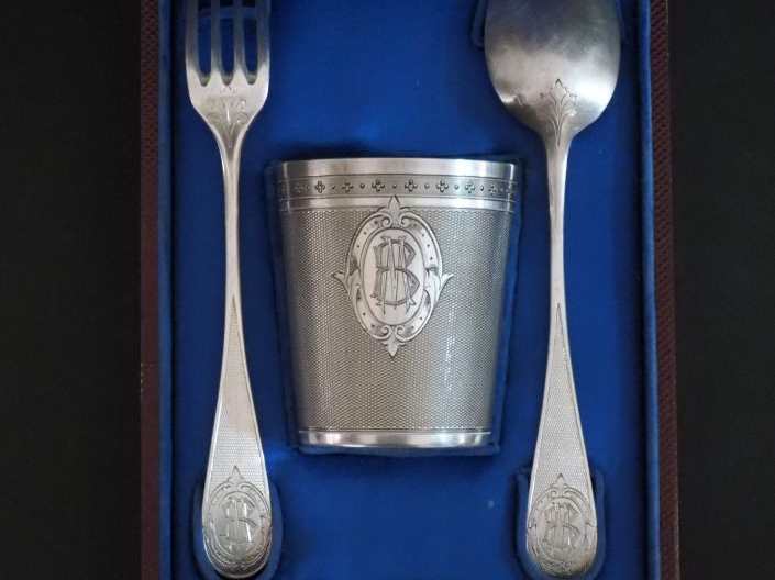 Nécessaire de naissance de style Louis XVI en argent 925, poinçon Mine