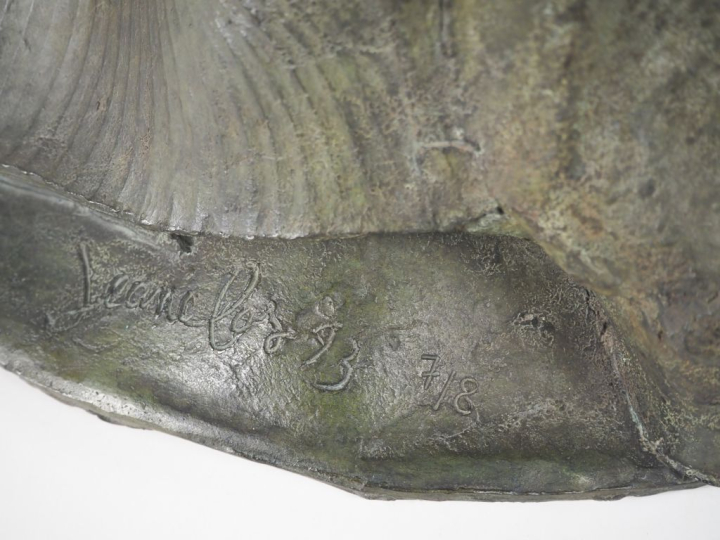 Georges JEANCLOS (1933-1997) « Moine en prière » Sculpture en bronze s