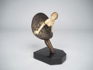 Vente aux enchères Alexandre KELETY (1974- 1940) « Danseuse » Sculpture Chryséléphantine 