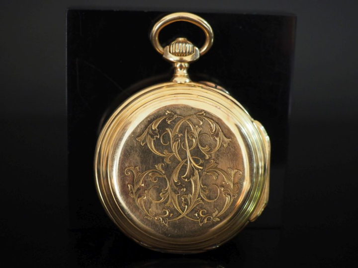 Montre de gousset en or jaune 750.  Cadran à chiffres romains pour les