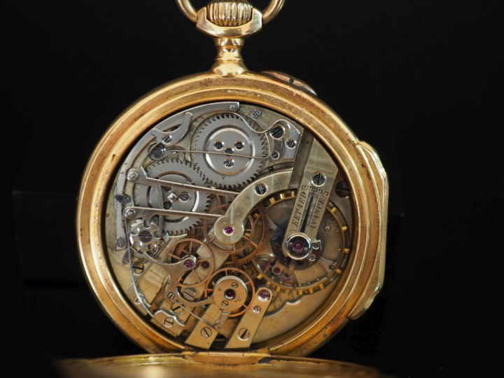 Montre de gousset en or jaune 750.  Cadran à chiffres romains pour les