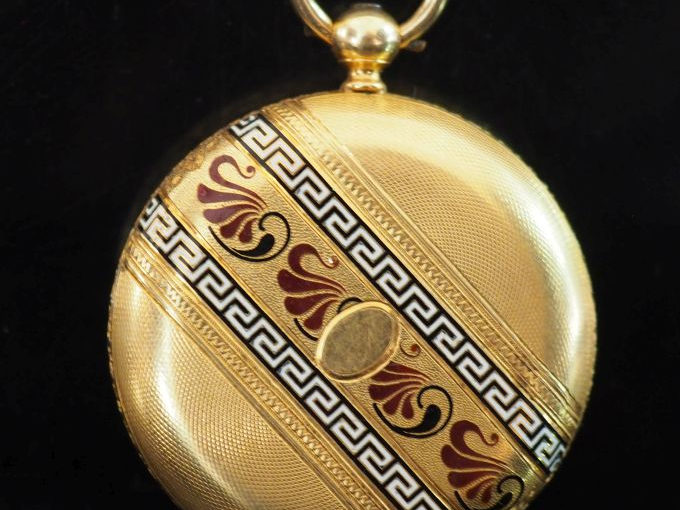 RICHARD Montre savonnette aveugle en or jaune 750 et émail polychrome,