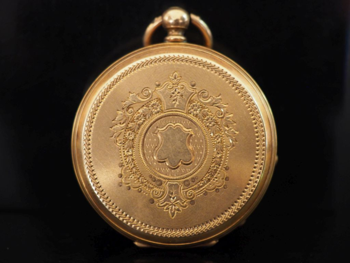 Petite montre de gousset Napoléon III en or jaune 750.  Cadran à chiff