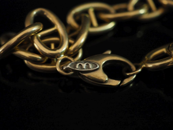 Bracelet souple en or jaune 750, maille marine.  Long. 22 cm Poids. 23