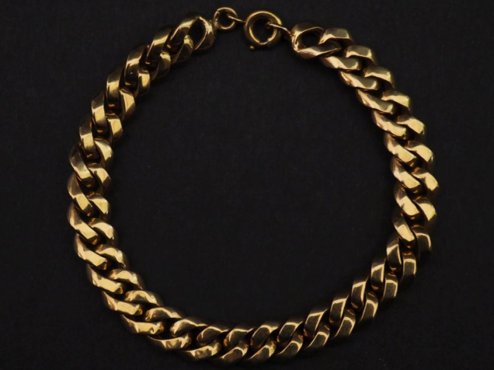 Bracelet souple en or jaune 750, maille gourmette.  Long. 16,5 cm Poid