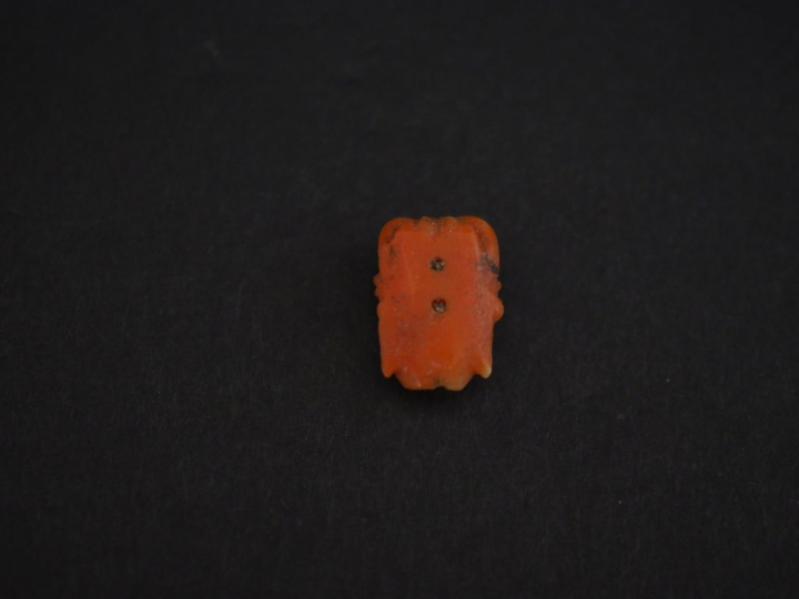 Ravissante bague Napoléon III en or jaune 750, sertie en son centre de