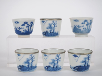 Vente aux enchères Chine, pour le Vietnam fin XIXe siècle,  Quatre sorbets en porcelaine 