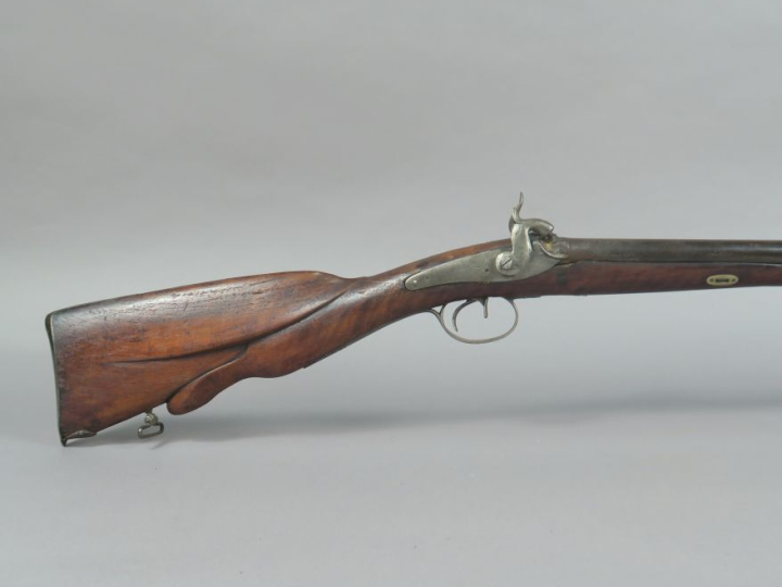 Fusil de chasse à percussion, deux coups.  Canons ronds. Platines arri