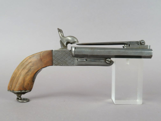 Vente aux enchères Pistolet double à broche espagnol, à baïonnette, calibre 9 mm.  Canons