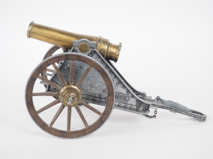 Maquette de mortier 1895 espagnol « Mortero 1895 »  En zamac et métal.