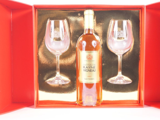 Vente aux enchères 1 BOUTEILLE CHÂTEAU RAYNE VIGNEAU 1er CC SAUTERNES - 2002 - COFFRET