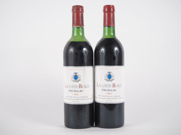 2 BOUTEILLES LACOSTE BORIE PAUILLAC - 1982 - 1 LB/1 HEP-MEP/1 CAPSULE 