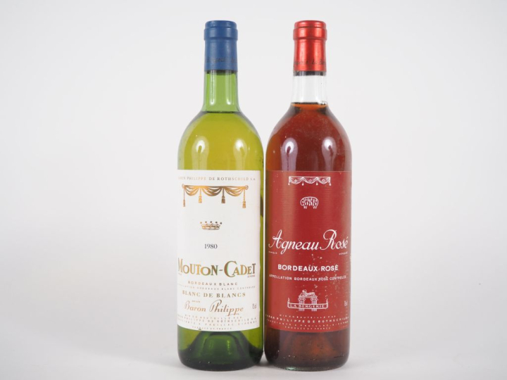 2 BOUTEILLES BARON PHILIPPE DE ROTHSCHILD : 1 MOUTON CADET BLANC 1980 
