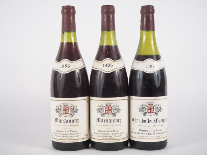 3 BOUTEILLES DOMAINE DE LA TASSÉE : 2 MARSANNAY 1986 - 1 CHAMBOLLE MUS