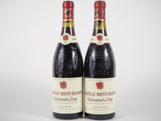 Vente aux enchères 2 BOUTEILLES CHÂTEAUNEUF DU PAPE CHÂTEAU MONT REDON - 1994
