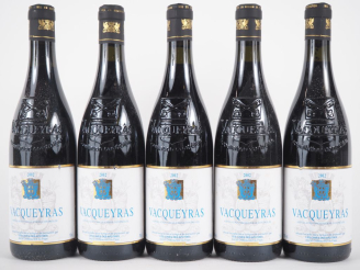 Vente aux enchères 5 BOUTEILLES VACQUEYRAS LA CAVE DES APOTRES - 2002