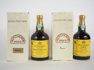 Vente aux enchères 2 BOUTEILLES PORTO HUTCHESON (1 BLANC/1  ROUGE) - COFFRETS