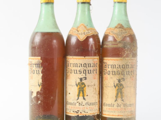 Vente aux enchères 3 VIEILLES BOUTEILLES ARMAGNAC BOUSQUET COMTE DE GAURÉ - NIVEAUX BAS/B
