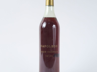 Vente aux enchères 1 BOUTEILLE COGNAC GRANDE CHAMPAGNE 1er CRU 'NAPOLEON'