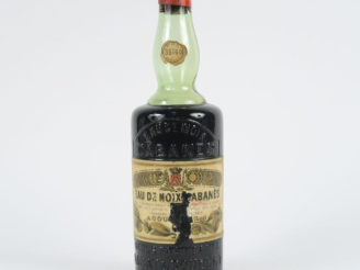 Vente aux enchères 1 VIEILLE BOUTEILLE (50 CL) EAU DE NOIX CABANÈS - ED