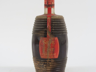 Vente aux enchères 1 BOUTEILLE LIQUEUR SEVE DE FINE ARMAGNAC RAISSAC - BS
