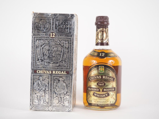 Vente aux enchères 1 BOUTEILLE WHISKY CHIVAS REGAL 43° - COFFRET