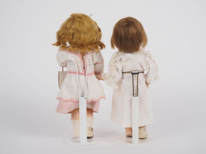 Lot de 2 poupées Bleuette : Bleuette SFBJ 60 8/0 tête en porcelaine ye