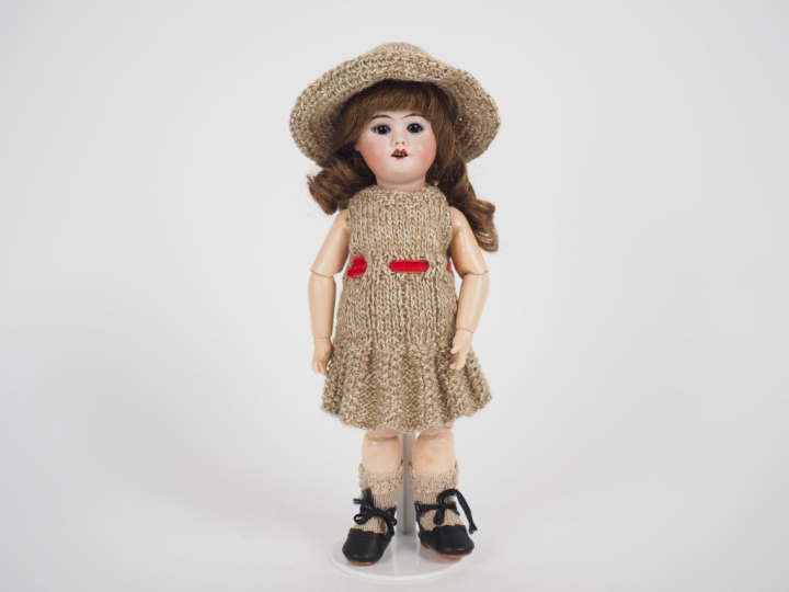 Poupée type Bleuette SFBJ moule 60 6/0 tête porcelaine bouche ouverte 