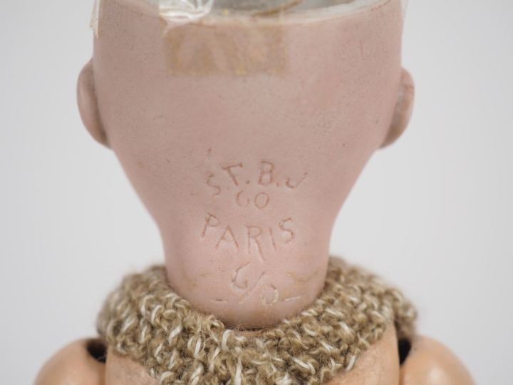 Poupée type Bleuette SFBJ moule 60 6/0 tête porcelaine bouche ouverte 