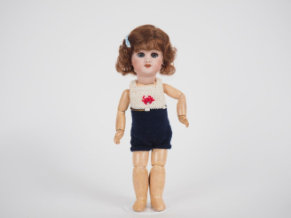 Vente aux enchères Poupée SFBJ hybride tête porcelaine bouche ouverte yeux basculants ble