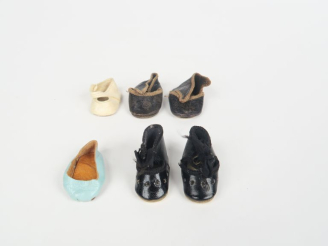 Vente aux enchères Lot comprenant une paire de chaussures noire Gautier-Languereau et des