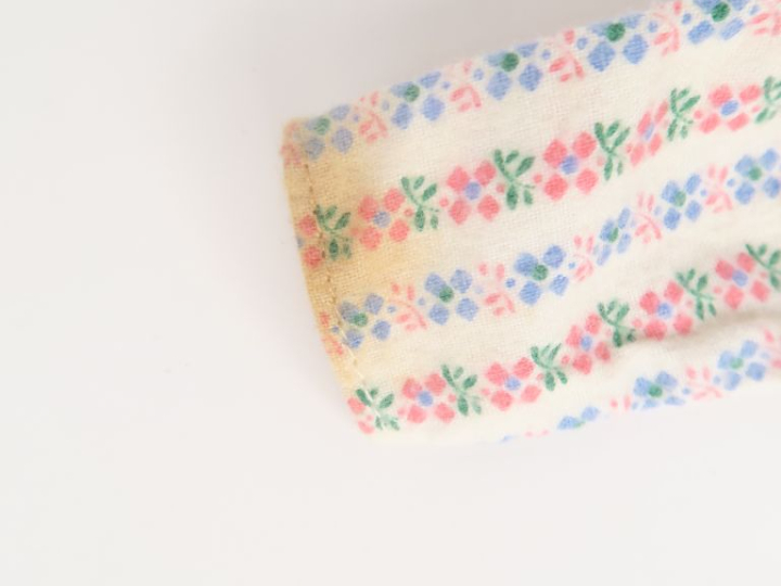 « Chez soi ». Bel état 1949. On y joint « Bonsoir » pyjama 1948-49  Ga