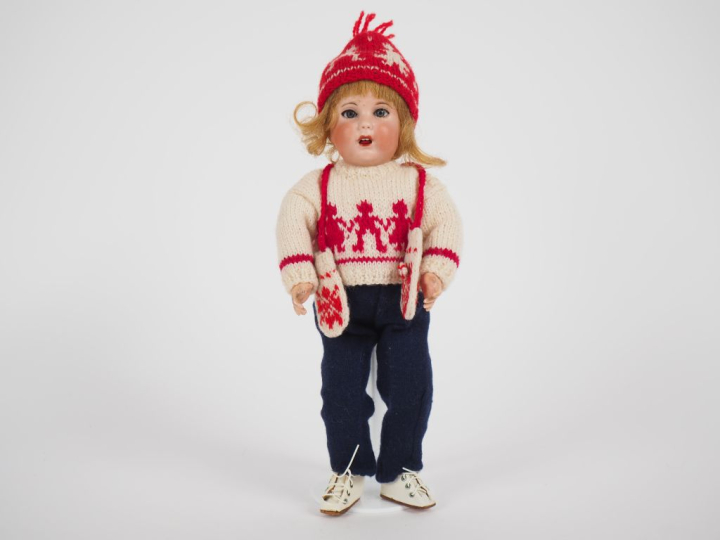 Bleuette Unisfrance moule 251 taille 2 tête porcelaine bouche ouverte 