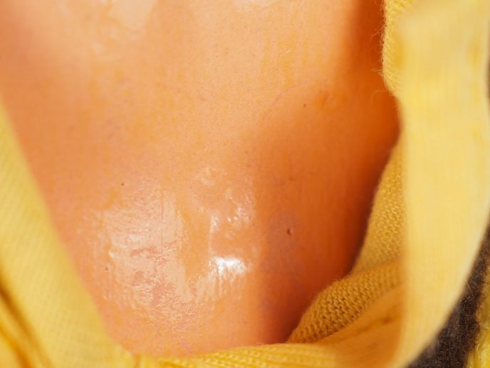 Poupée Bleuette Unisfrance tête porcelaine bouche ouverte yeux sont ba