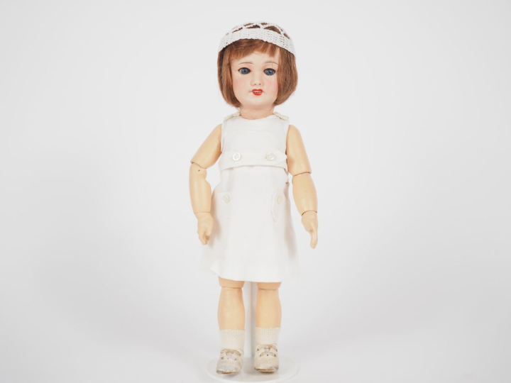 Poupée type Bleuette tête porcelaine SFBJ 2 bouche ouverte yeux bascul