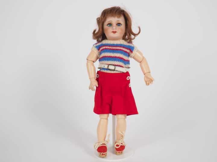 Très jolie Bleuette 301 1 tête porcelaine bouche ouverte yeux basculan