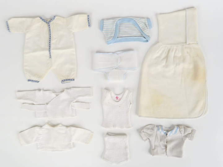 Lot de vêtements pour bébé Bambino dont sous-vêtements type petit bate