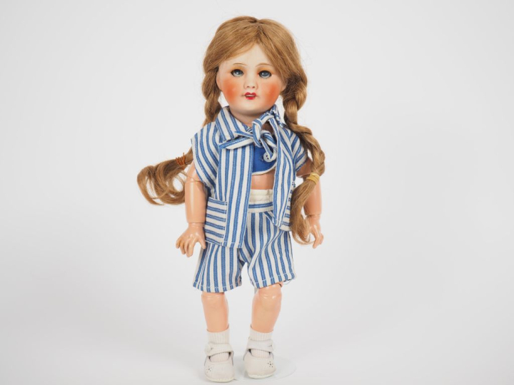 Ravissante poupée Rosette des années 50 fabrication SFBJ Unisfrance mo