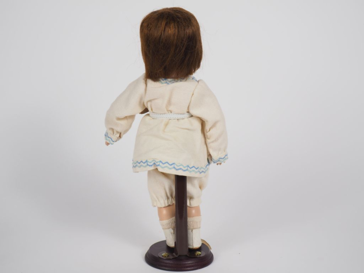 Joli bébé de caractère de la SFBJ moule 251 tête porcelaine bouche ouv